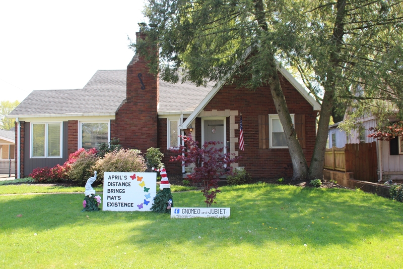 Photo of someone's decorated front yard.