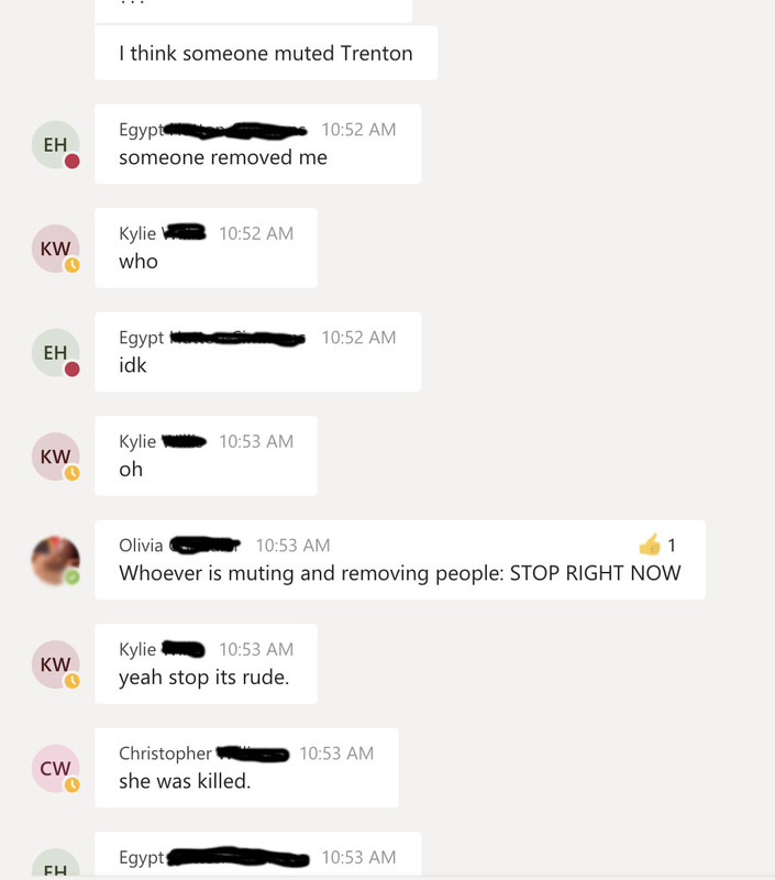 Multiple messages in a group chat online.