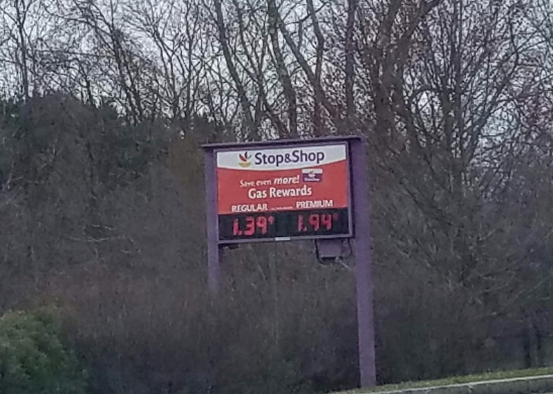 A Stop & Shop gas sign with gas being sold at $1.39 for regular and $1.94 for premium.